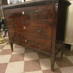 701 2566 CHEST OF DRAWERS
